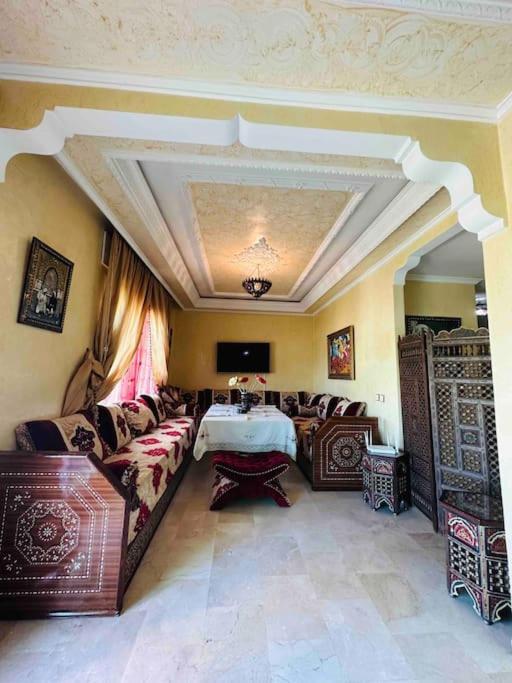 Luxueux Appartement Centre Et Plage & Wifi ! Tanger Eksteriør bilde